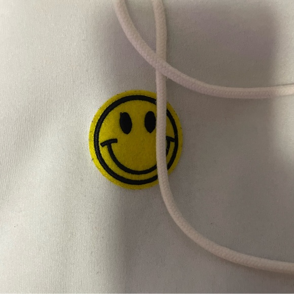 white hoodie with smiley face - Picture 2 of 3